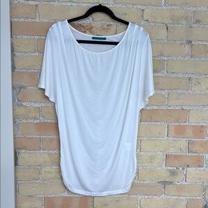 Velvet by Graham and Spencer Elegant  Women's Top